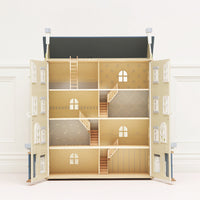 Le Toy Van - Pretend & Play - Palace Wooden Dolls House (Unfurnished)