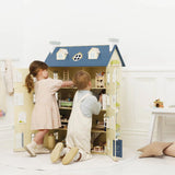 Le Toy Van - Pretend & Play - Palace Wooden Dolls House (Unfurnished)